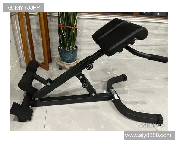 练背的健身器材动作要领：背部训练器材的正确使用技巧解析